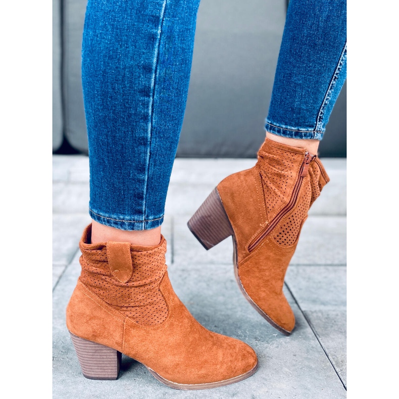 Fonda Camel high heels brown 1