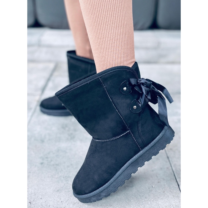 Emusy snow boots with Stella Black bows 1