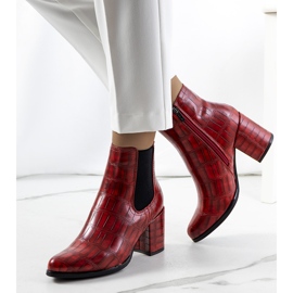 Easthaven red boots 1