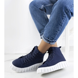 BM Navy blue sneakers on the Horizo ​​platform 1