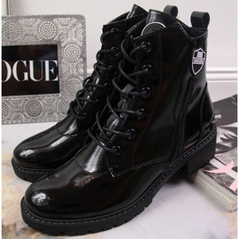 Insulated boots Vinceza W JAN138A black lacquered 2