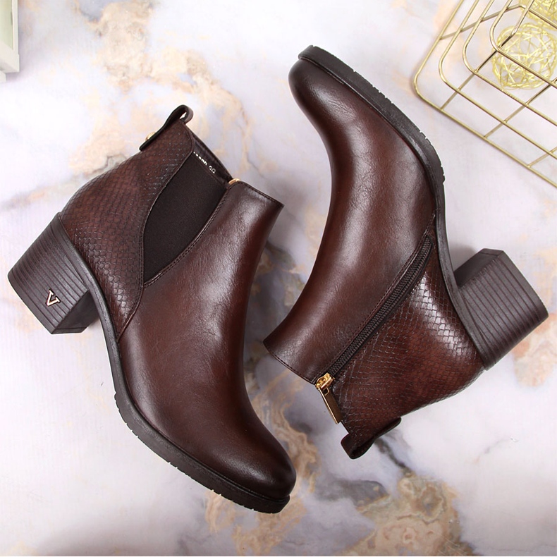 Women's boots insulated brown snake skin Potocki 1