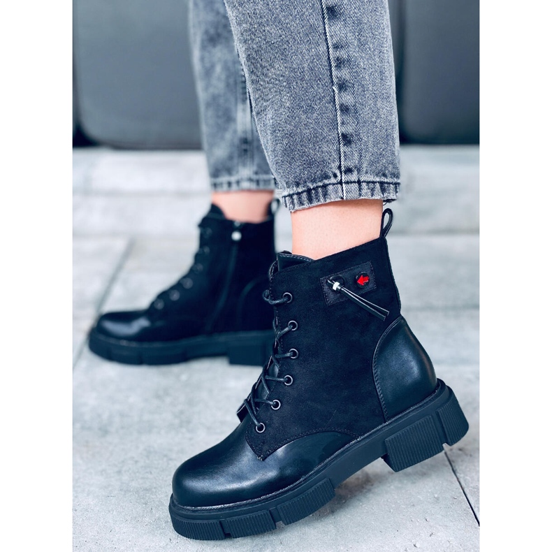 Boots on a thick Provo Black sole 2