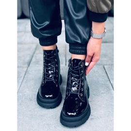 Lacquered ankle boots with a chain Jake Black 1