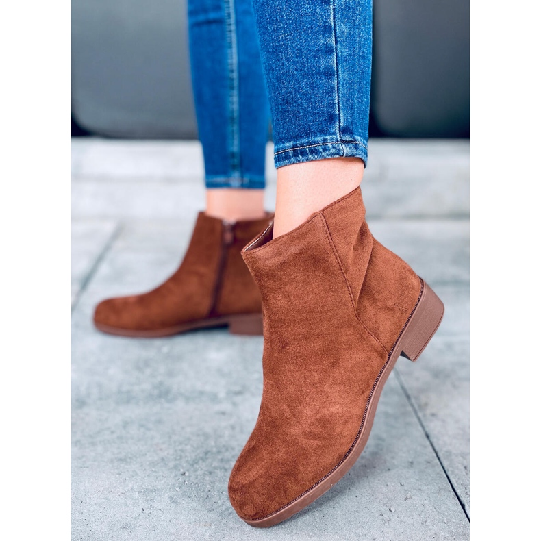 Verbe Camel suede women's Chelsea boots brown 1