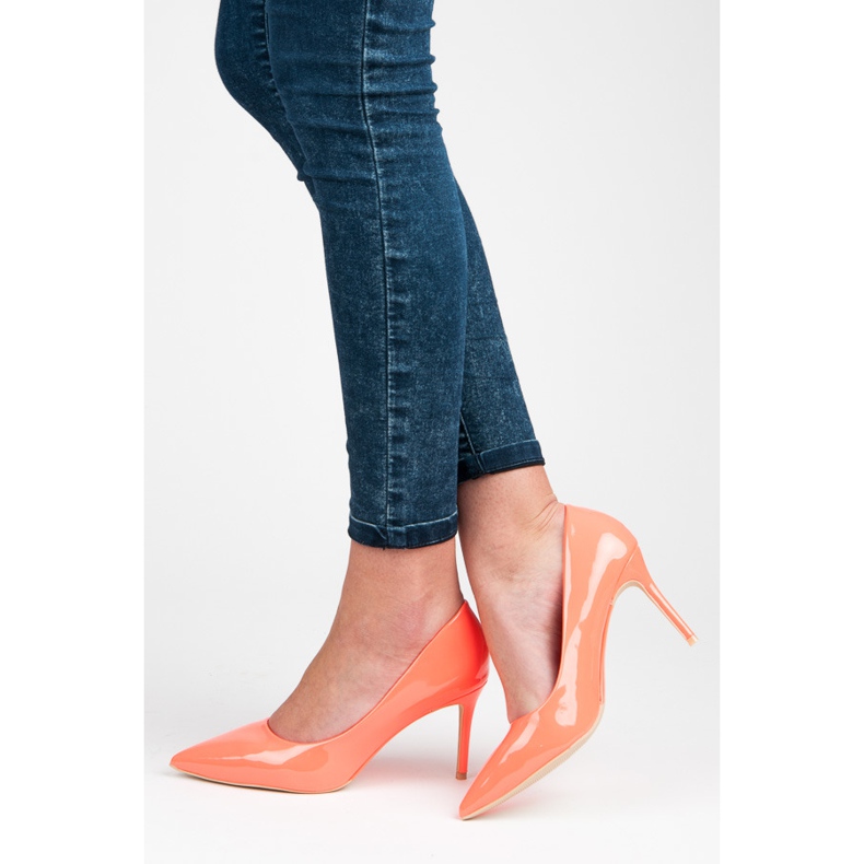 Vices Lacquered pins orange 1