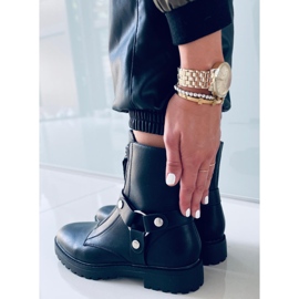 Oliver Black flat boots 2