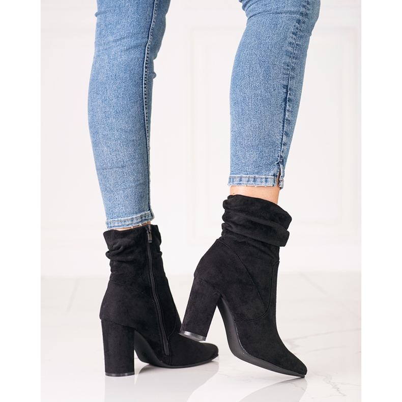 Women's boots on the Shelovet post black with a ruffled upper 1 Women's boots on the Shelovet post black with a ruffled upper 1