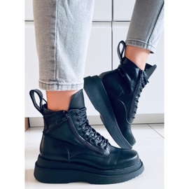 Edvin Black high-soled ankle boots 1