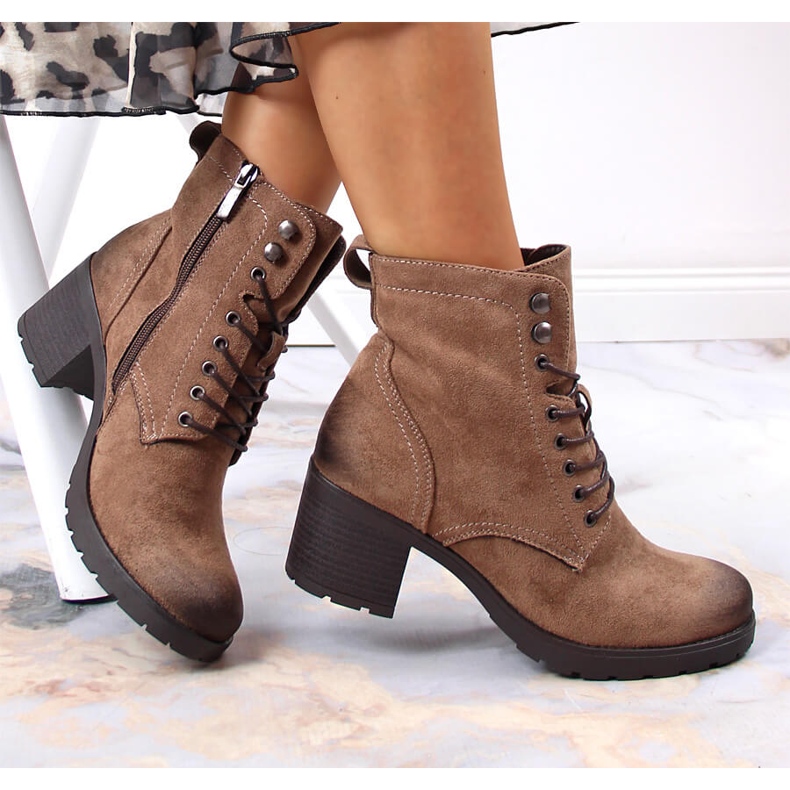 Women's brown suede warm boots Potocki 1