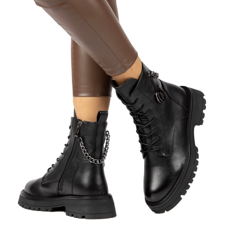 Women's boots with a safety pin and Filippo DBT4059 black chain 5 Women's boots with a safety pin and Filippo DBT4059 black chain 5