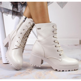 Boots on the post, insulated beige Vinceza 1