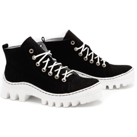 Polbut Leather women's ankle boots D1 black pearl white 1