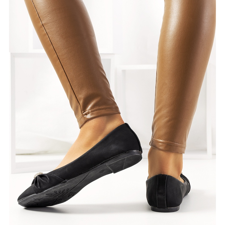 Women's black ballerinas from Tonia 2