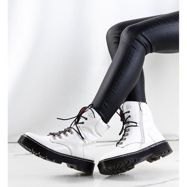 White Startrail boots 1