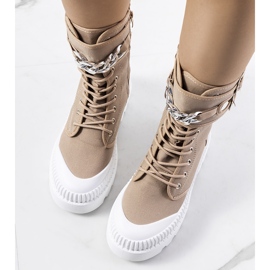 BM Brown sneakers with Taus chain khaki green 1