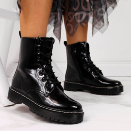 Warm lacquered boots Vinceza W JAN55A black 2