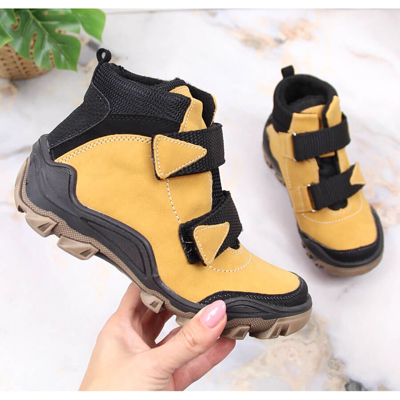 Boys' shoes warmed with velcro camel Kornecki 6394 brown 1 Boys' shoes warmed with velcro camel Kornecki 6394 brown 1