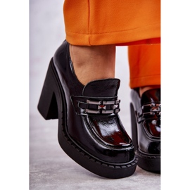 Lacquered shoes on a massive Black Jaime post 2