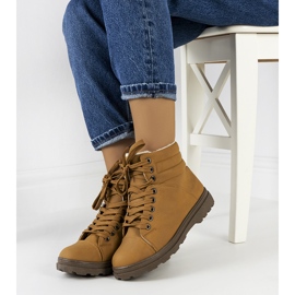 Wilkins beige insulated boots 1