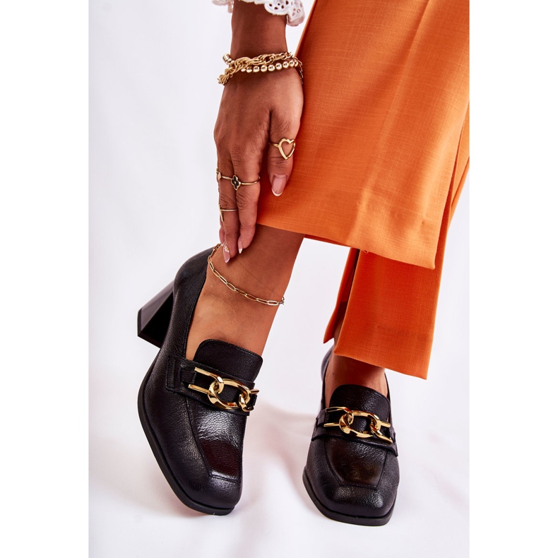 Leather Pumps With Chain Laura Messi 2515 Black 2 Leather Pumps With Chain Laura Messi 2515 Black 2