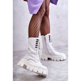 Leather warm boots GOE KK2N4012 White 1