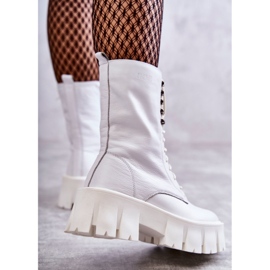 Leather warm boots GOE KK2N4012 White 2