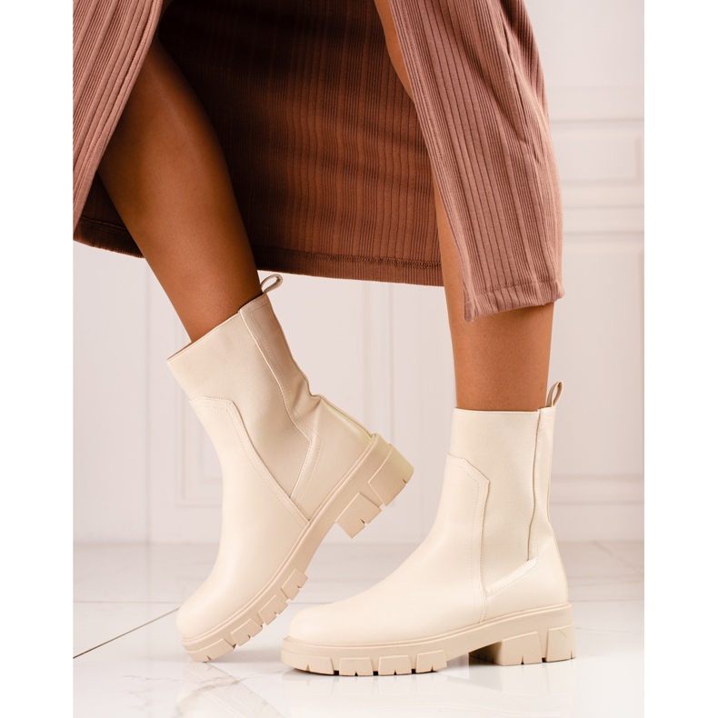 Vinceza beige boots for women with a high uppers 1