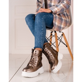 Ladies' brown snow boots with Shelovet lacing 2