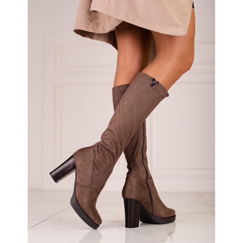 M.Daszyński Daszyński women's boots on a brown post 1