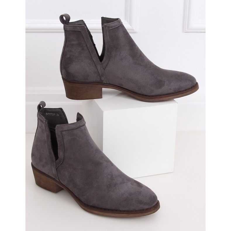 Women's Ailee Gray boots grey 2