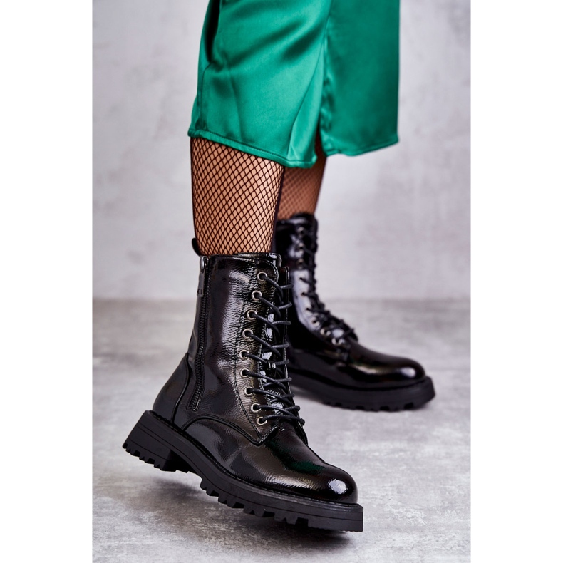 Leather Boots On Flat Heel Black Estela 2