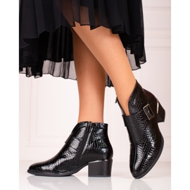 Vinceza Women's boots on a low Shelovet post with a buckle black 2