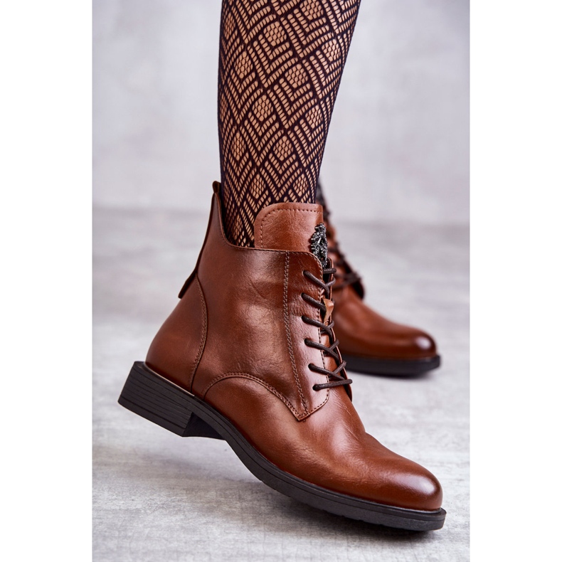 Vinceza Lace-up boots on a flat heel caramel Grete brown 2