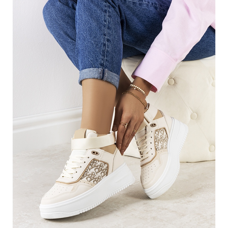 Beige ankle-high sneakers from Adolis 1