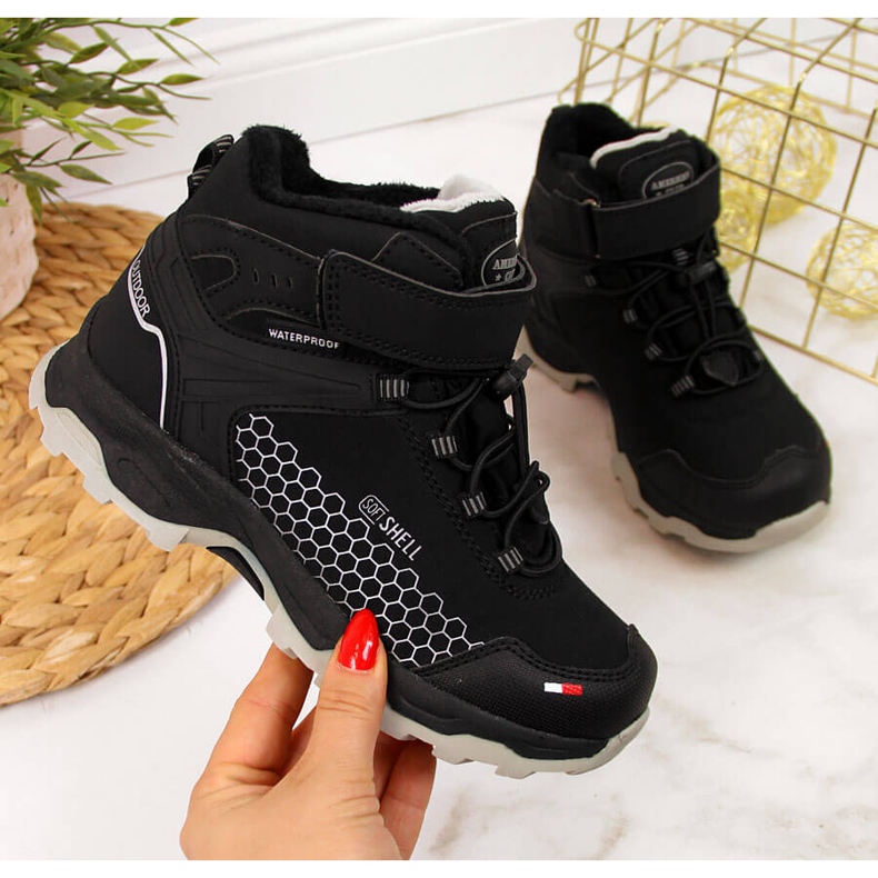 Boys' black waterproof American Club snow boots 1