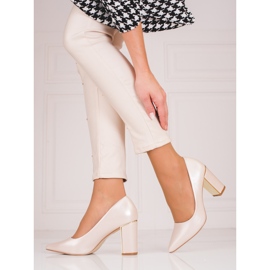 Ladies' black pumps on a high Shelovet post beige 1