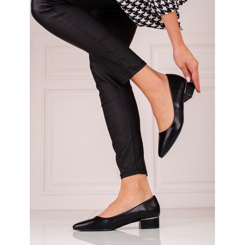 Goodin Classic Pumps On Low Heels black 1