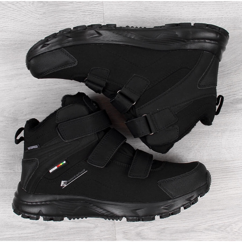 Black American Club waterproof trekking shoes with velcro 2 Black American Club waterproof trekking shoes with velcro 2