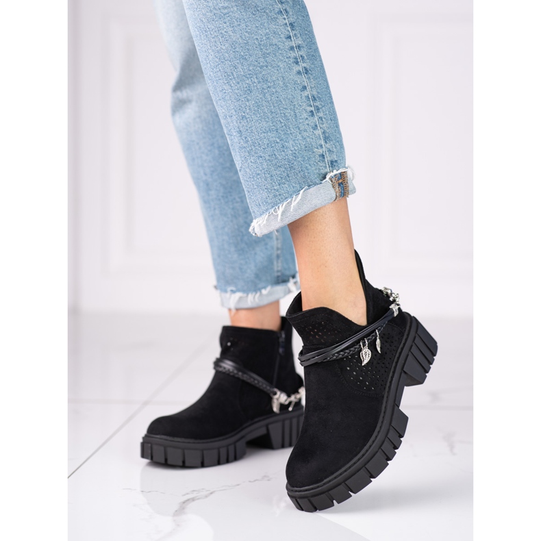 Openwork women's boots on the Shelovet platform black 1