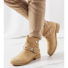 PA1 Beige Punchs boots 1