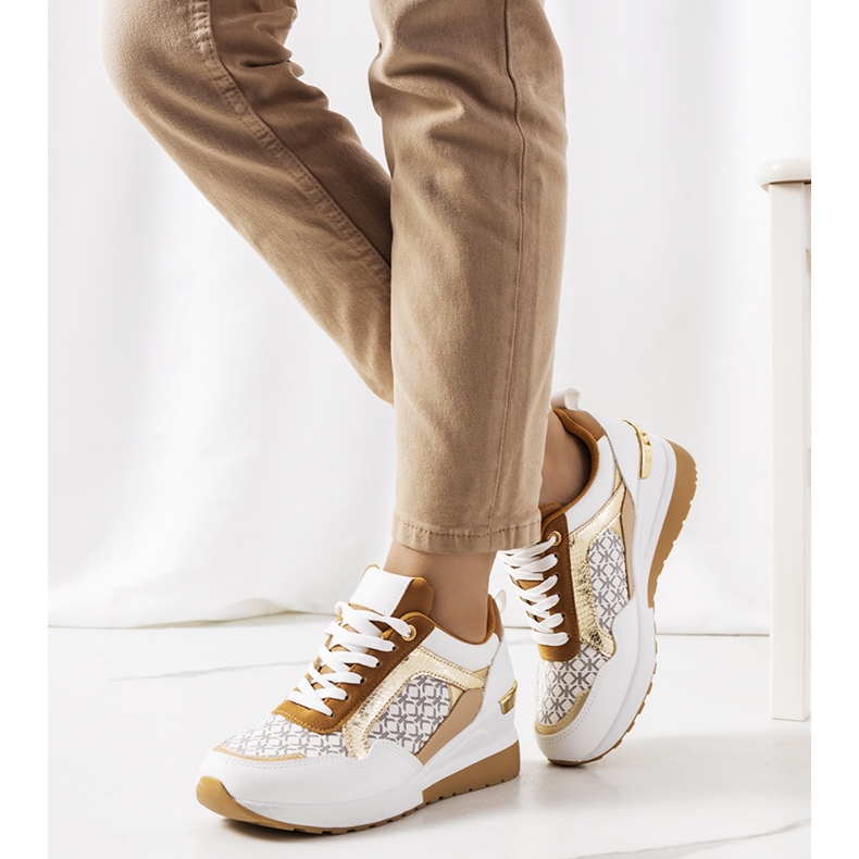 White and brown sneakers from Nanson golden 1