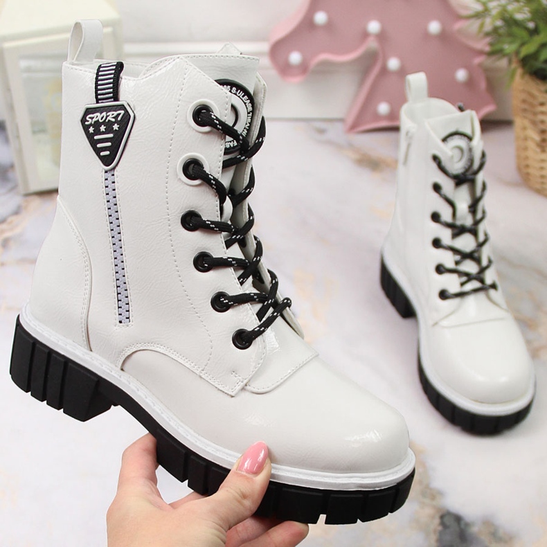 S.Barski White insulated varnished boots by S. Bararski 1