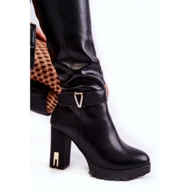 PG1 Classic Black Kornelli Leather Boots On A Bar 1