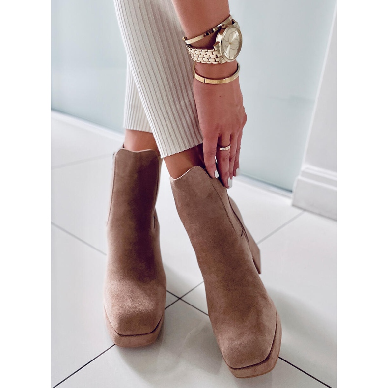 BM Ciara Khaki wide heel boots beige 1