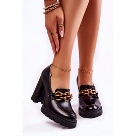 Leather Pumps On The Platform And A Bar Lewski Shoes 3197 Black 1