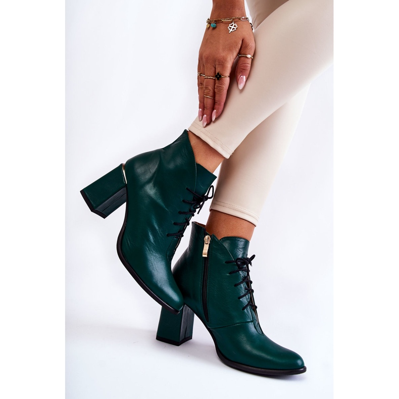 PA2 Women's leather boots on a green post 2