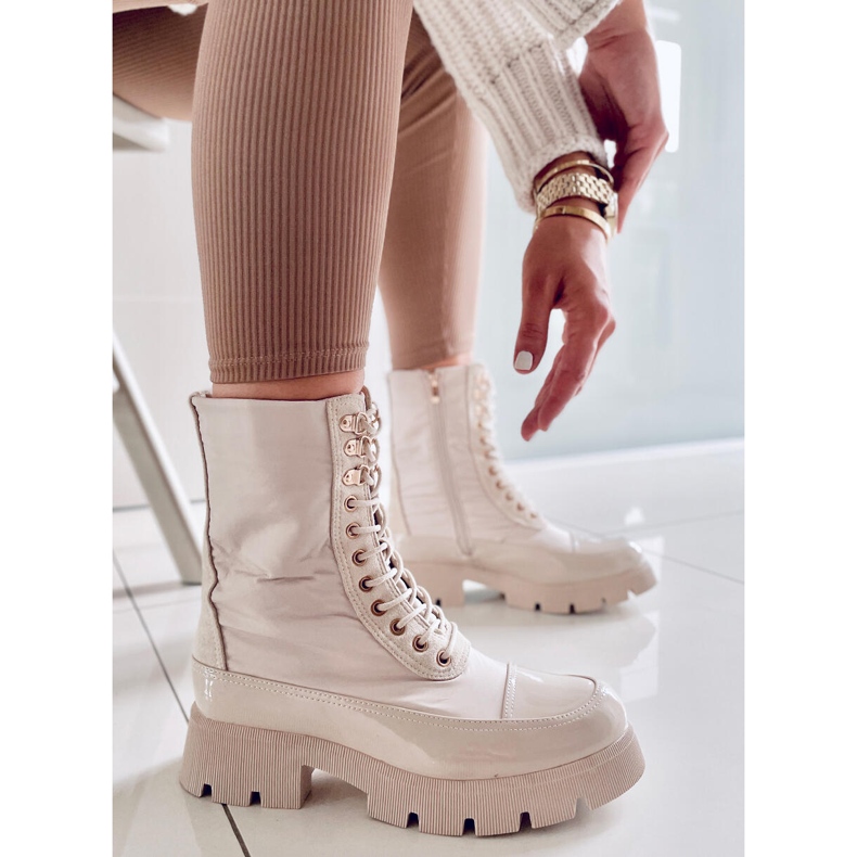 BM Lace-up boots Merced Beige 1