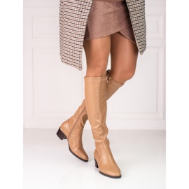 Lacquered women's boots on a low post Vinceza beige 1