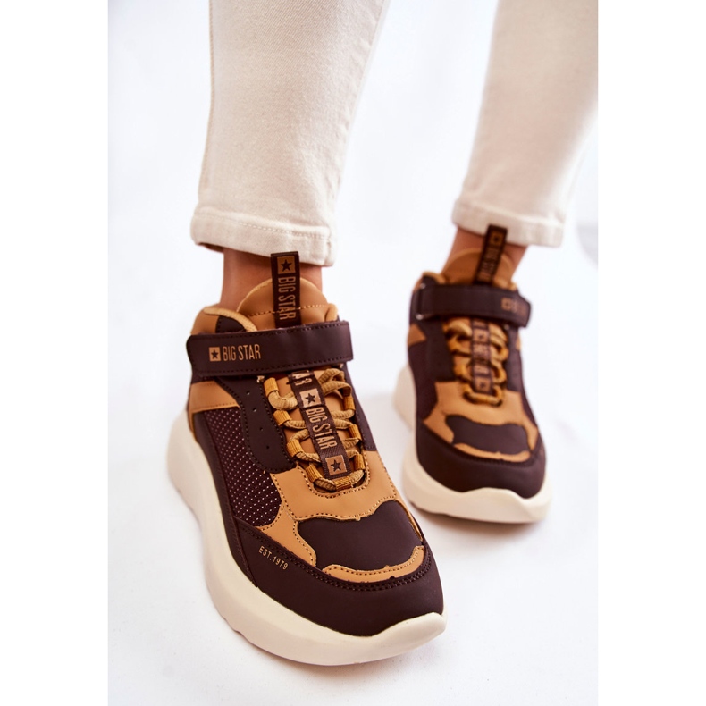 Women's Sport Shoes Memory Foam System Big Star KK274404 Brown 2